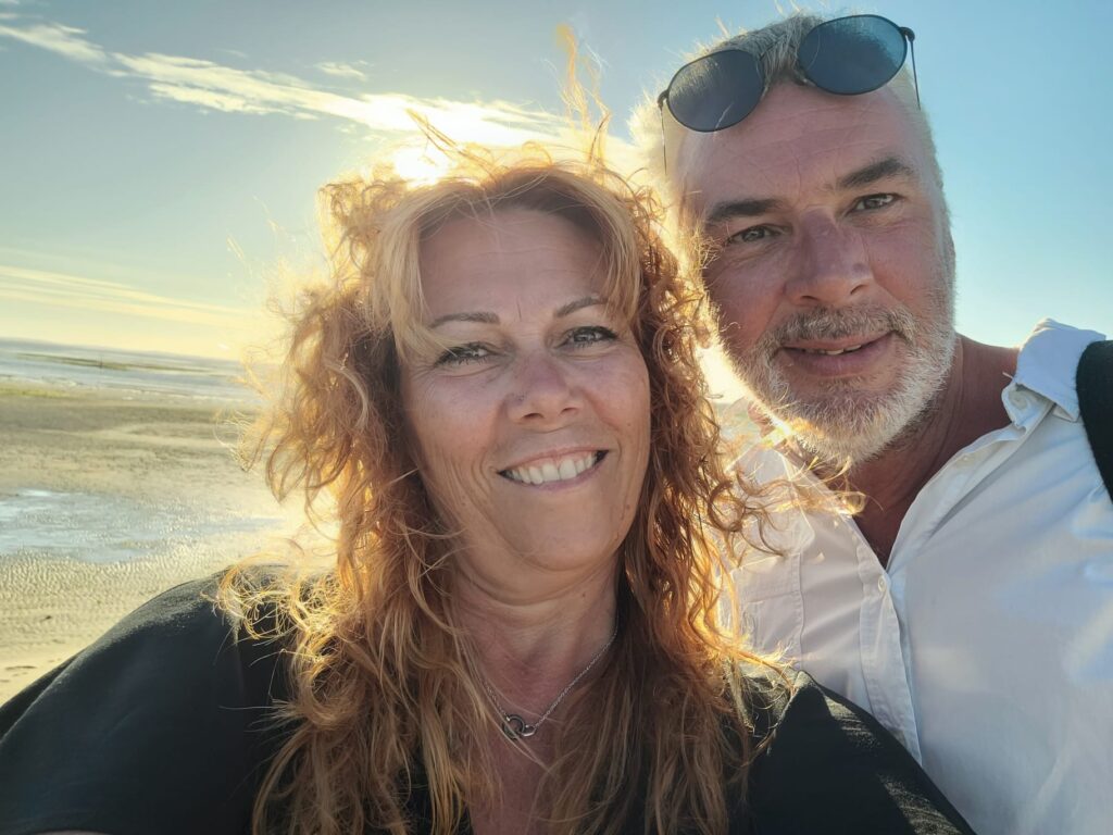 Franck Gallois et sa compagne sur le Bassin d’Arcachon